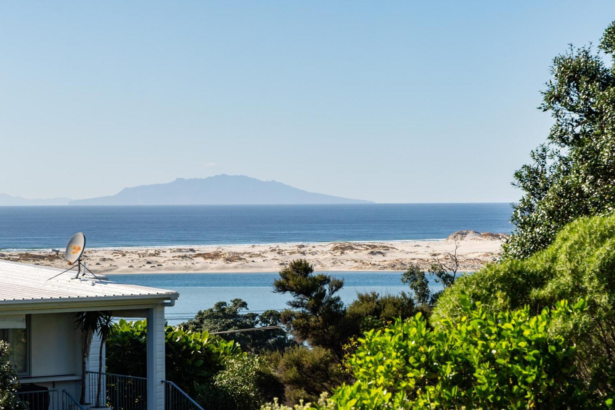 19Th Hole Getaway - Mangawhai Holiday Home Exterior foto